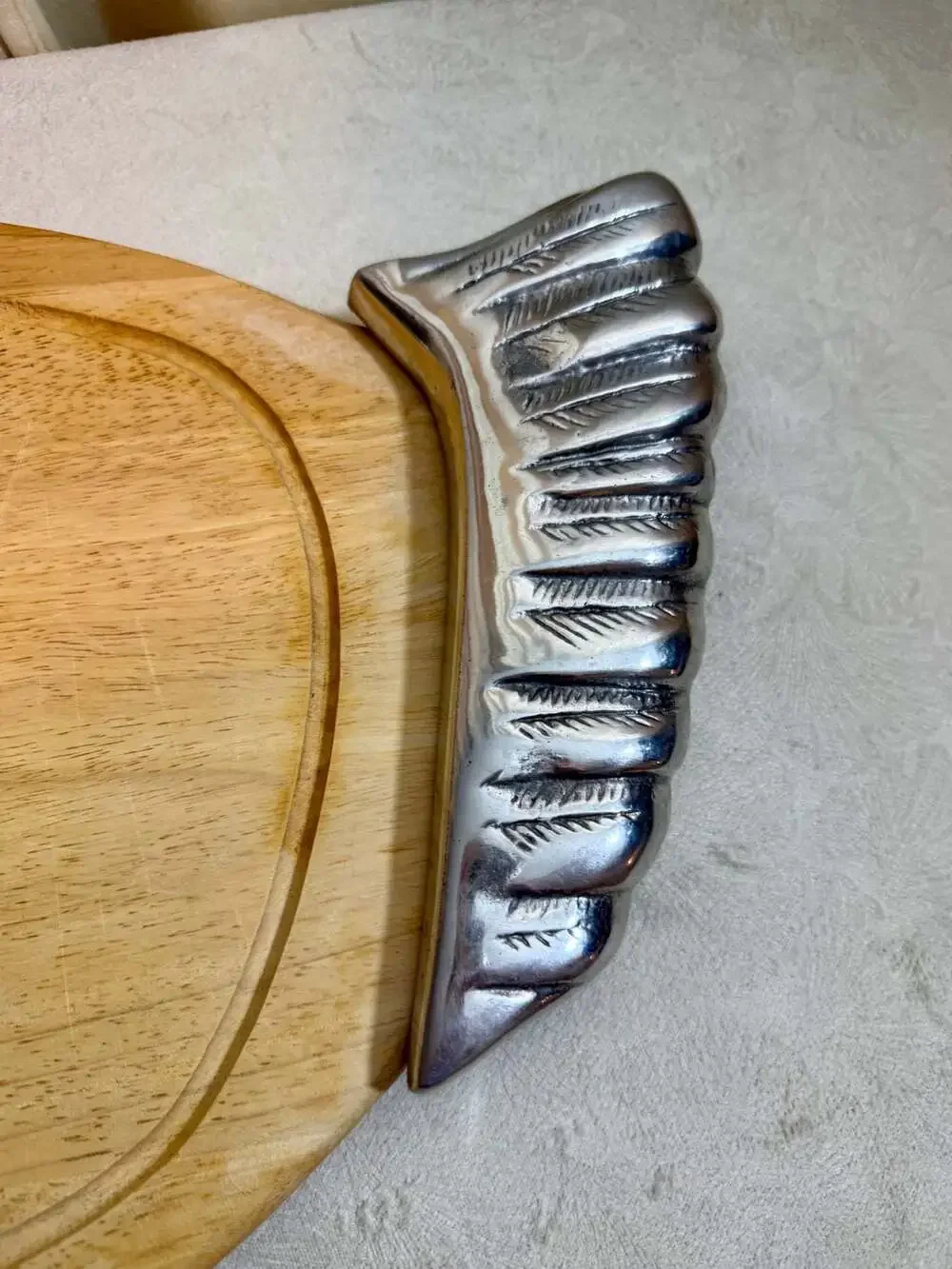 Vintage Wood and Aluminum Turkey-Shaped Serving Platter/Cutting Board‎